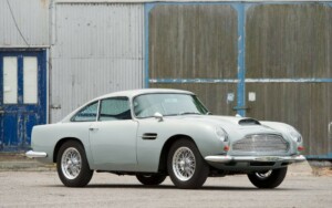 Aston Martin DB4 GT e1668795149884